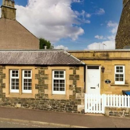 Crossways Cottage Quirky 2 Bedroom Cottage In Central Peebles Exterior photo