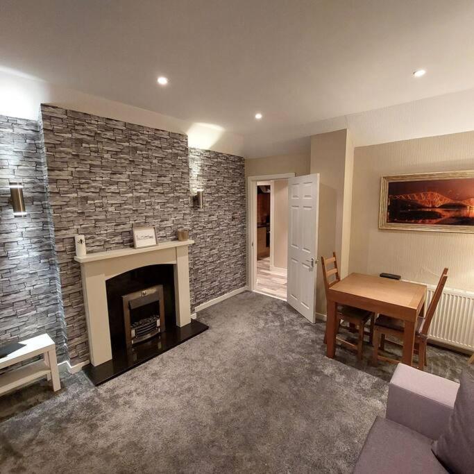 Crossways Cottage Quirky 2 Bedroom Cottage In Central Peebles Exterior photo